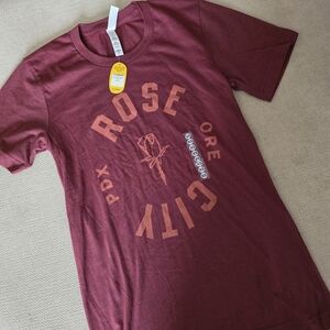 Source Unknown Burgundy 'Rose City' Graphic Tee